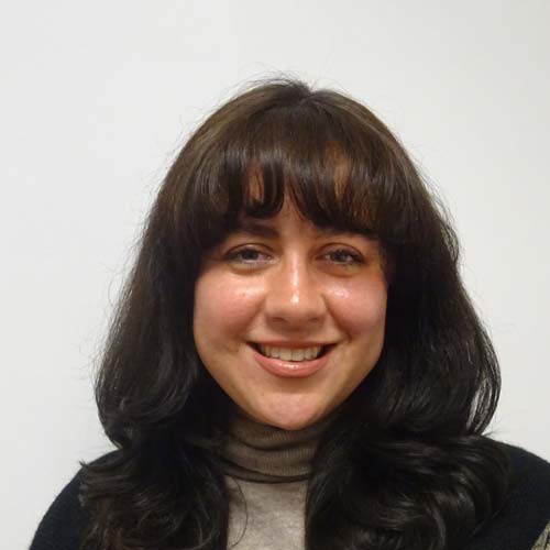 Dr. Lorena Nessi